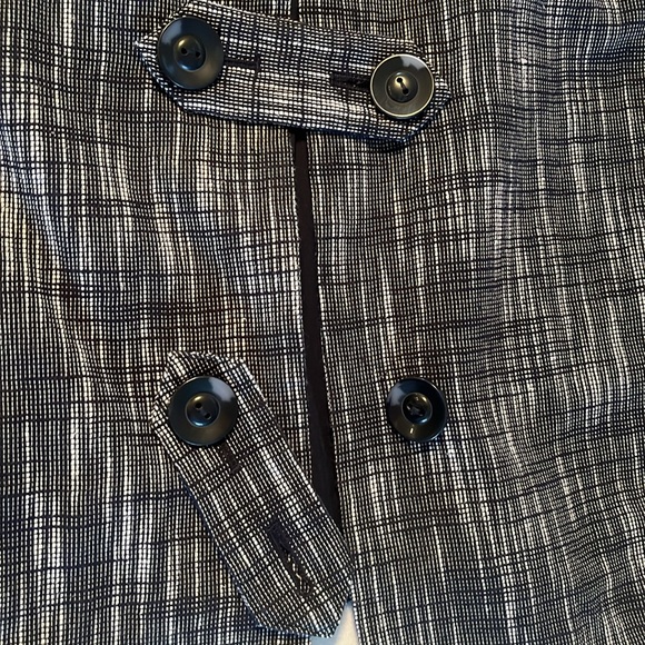 Liz Claiborne Suit Jacket - Picture 3 of 9